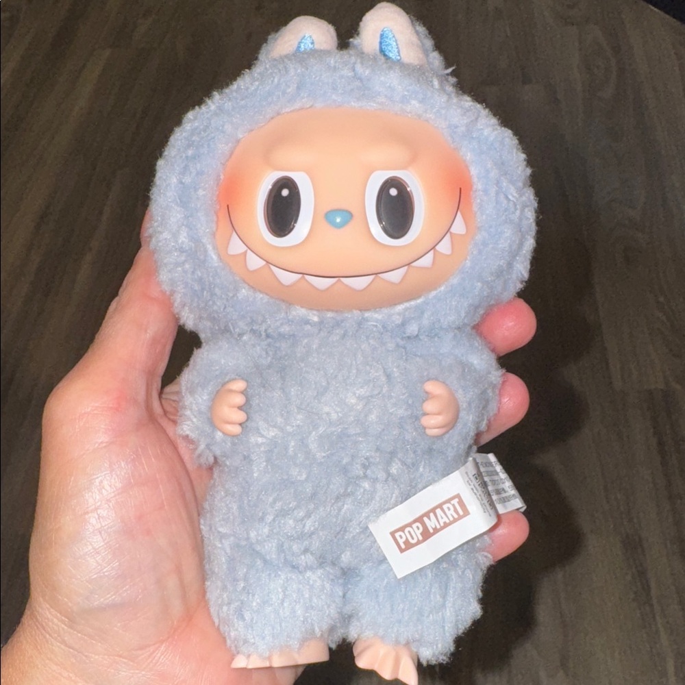 Authentic Pop Mart Labubu Sea Salt Coconut from the Exciting Macaron Series NIB